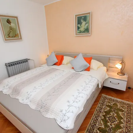 Stojana Апартаменты Ровинь